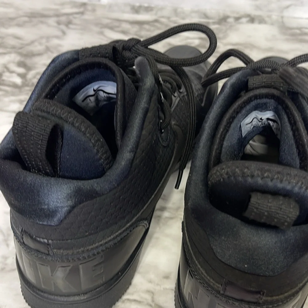 Nike Court Borough Mid Winter Triple Black Shoes Mens Size 9